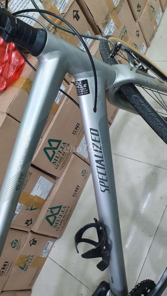 Xe Specialized Elite MỸ nhôm phuộc carbon bãi Nhật