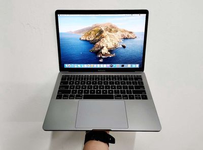 MacBook Pro 2017 us keng 98% 256GB