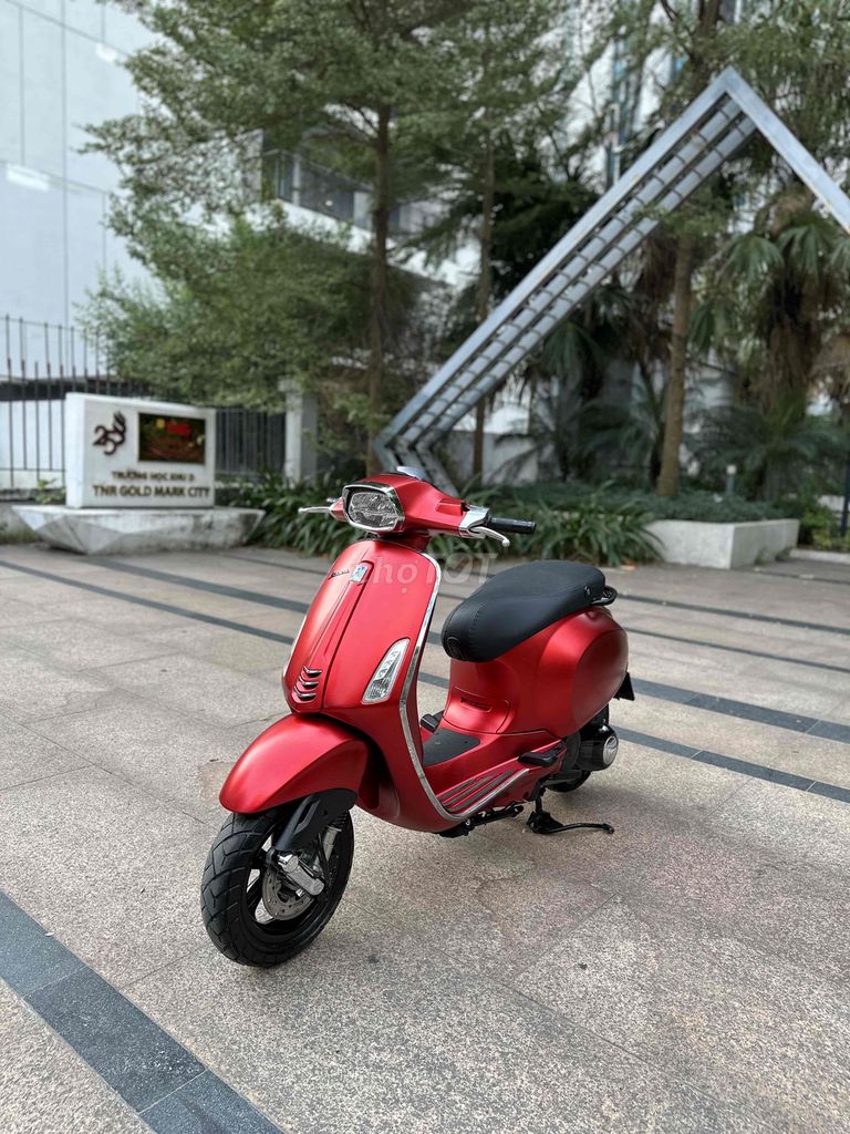 Vespa Sprint nguyên bản có hỗ trợ trả góp