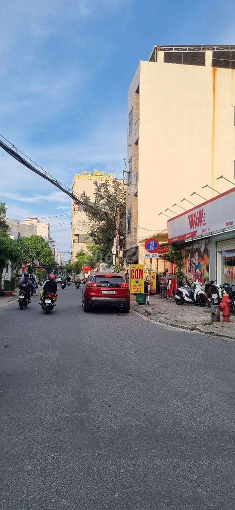 BAN NHA MAT TIEN BA HUYEN THANH QUAN