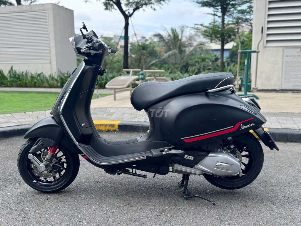 Piaggio Vespa Sprint 125Cc ABS 2022 Đen mờ. Mua bán Xe máy tại Thành phố Thủ Đức Tp Hồ Chí Minh được đăng bởi ku tủn  hình 2