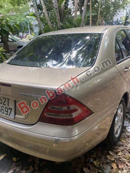 Mercedes Benz C class C180 Classic 2003 - 79 Triệu. Mua bán Ô tô tại Quận 10 Tp Hồ Chí Minh được đăng bởi Lê Kim Du hình 2