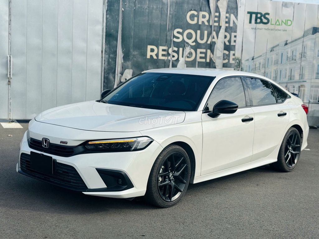 Honda Civic 2023 RS 1.5 AT - 32000 km. Mua bán Ô tô tại Thành phố Dĩ An Bình Dương được đăng bởi Siêu Thị Ô Tô Bình Dương  hình 4