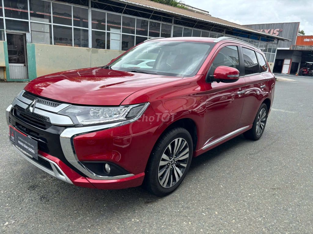 Mitsubishi Outlander CVT 2022 - Xe Cá Nhân. Mua bán Ô tô tại Thành phố Thủ Dầu Một Bình Dương được đăng bởi Quang Thế hình 3