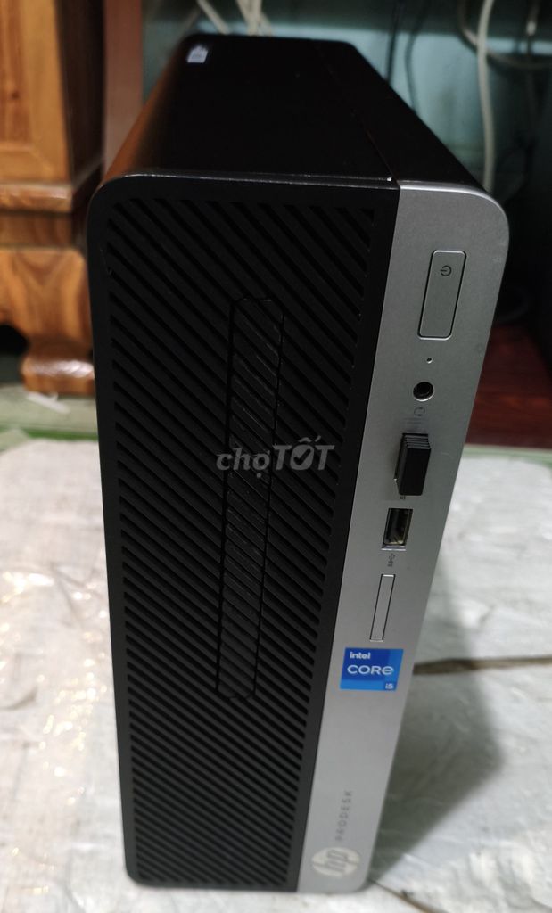 HP ProDesk 400 G5 SFF i5-8400. Mua bán Máy tính để bàn tại Quận Liên Chiểu Đà Nẵng được đăng bởi lê hồ phúc hình 1