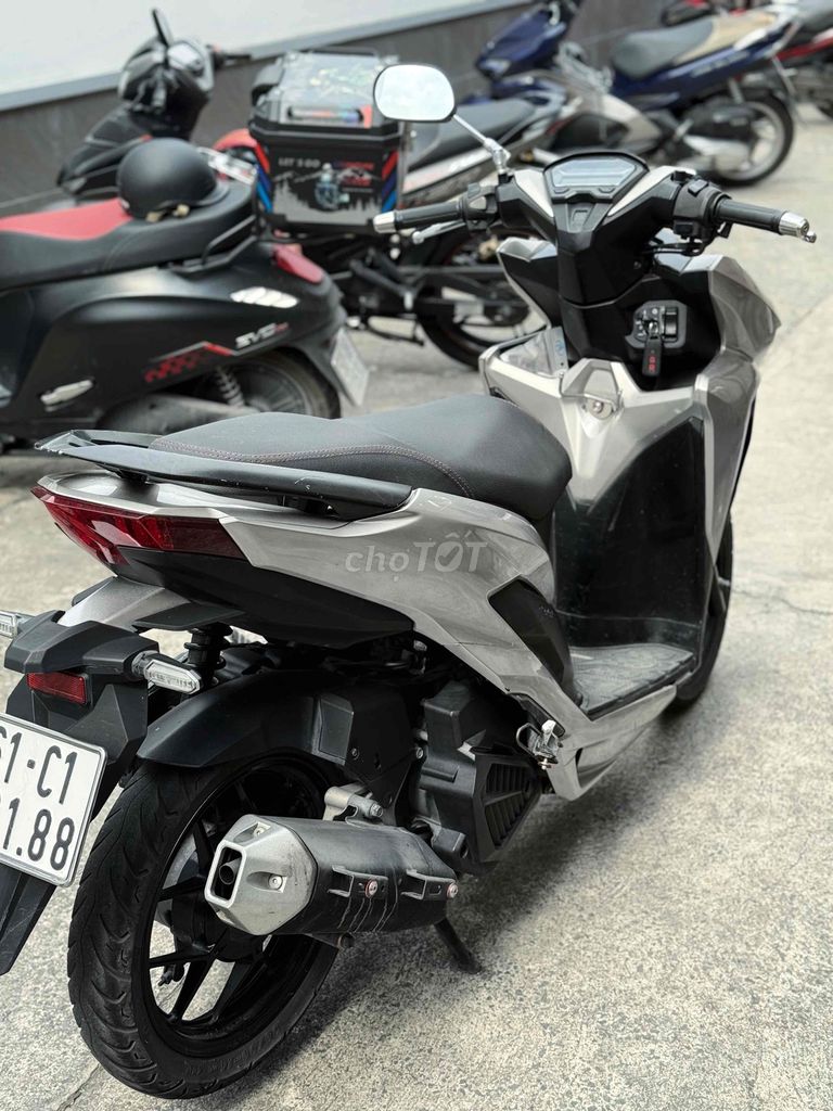 vario 125 zin sạch đẹp. Mua bán Xe máy tại Huyện Củ Chi Tp Hồ Chí Minh được đăng bởi Hồ Công Bằng hình 5