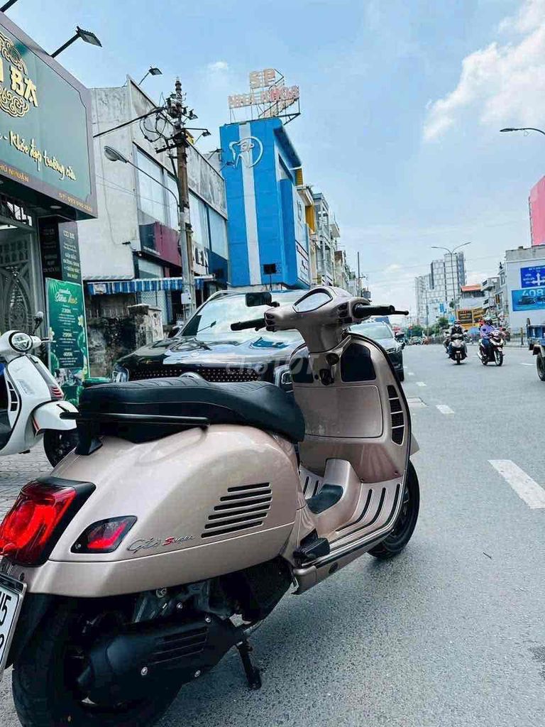 Vespa GTS 150 nâu đồng đèn Led chính chủ. Mua bán Xe máy tại Quận Phú Nhuận Tp Hồ Chí Minh được đăng bởi VESPA Piaggio Quốc Vương  hình 4