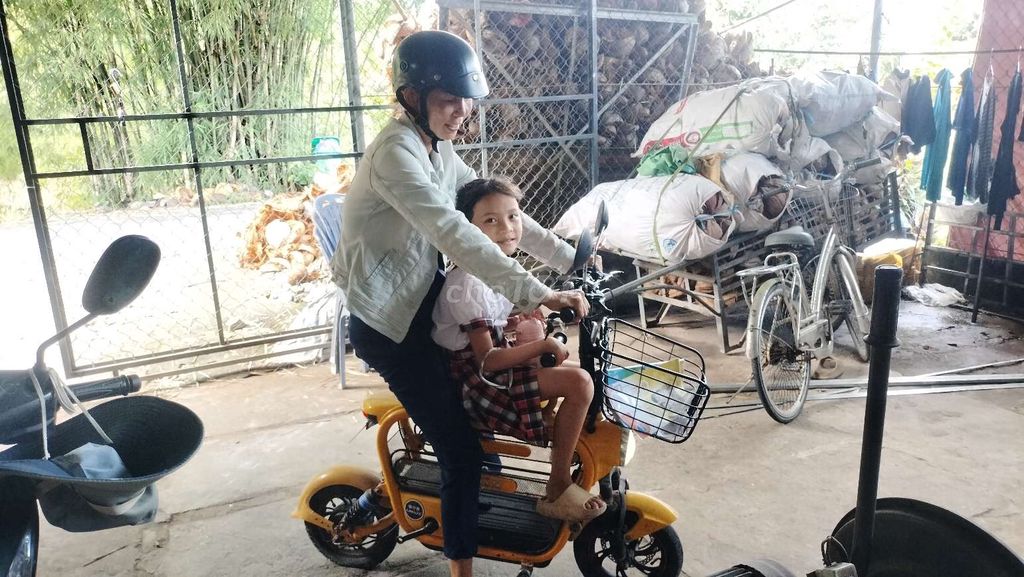 Xe đạp điện lihaze. Mua bán Xe điện tại Huyện Cao Lãnh Đồng Tháp được đăng bởi bằng  hình 3