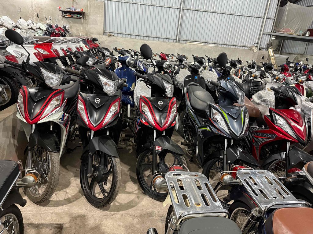 Bán SYM Galaxy 50cc học sinh không cần bằng lái. Mua bán Xe máy tại Quận Bắc Từ Liêm Hà Nội được đăng bởi Hữu Nhuận hình 4