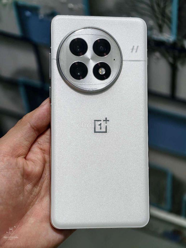 OnePlus 13 12/256GB Trắng fulbox pin 100% . Mua bán Điện thoại tại Thành phố Thủ Đức Tp Hồ Chí Minh được đăng bởi NANI MOBILE hình 1