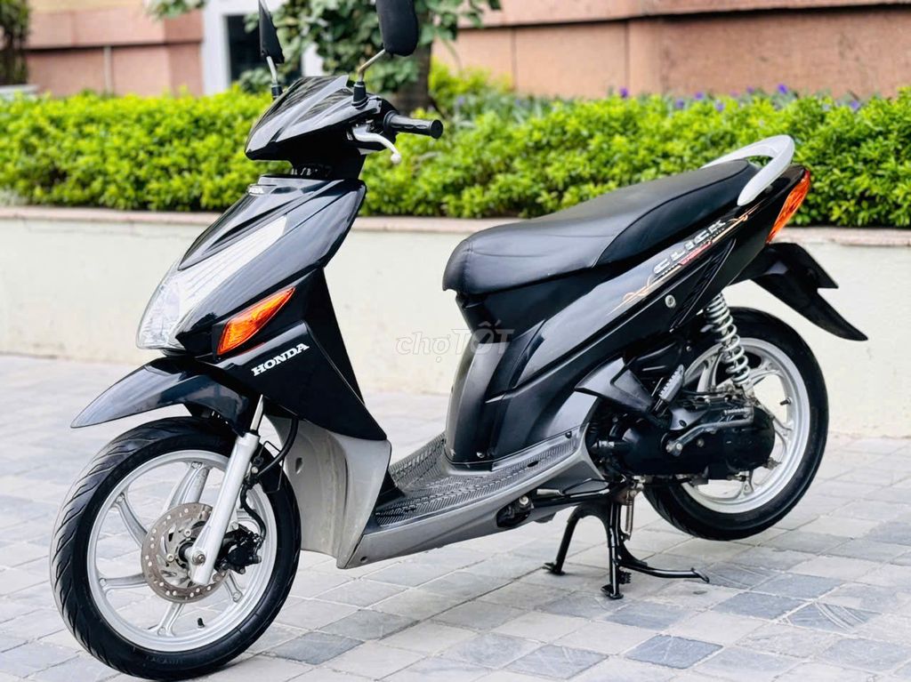 HONDA CLICK ĐEN  BIỂN HÀ NỘI MÁY BAO  ZIN BIỂN 29. Mua bán Xe máy tại Quận Cầu Giấy Hà Nội được đăng bởi Trí Thành hình 2