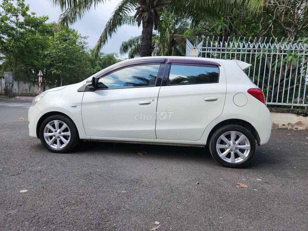 Mitsubishi Mirage 2015 1.2 AT - 90000 km. Mua bán Ô tô tại Quận 8 Tp Hồ Chí Minh được đăng bởi khoa hình 5