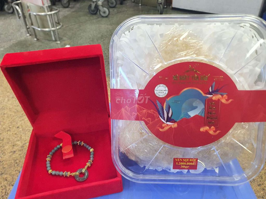 Combo 2 Món ( Vòng Ngọc + Tổ Yến Khánh Hòa 30g ). Mua bán Phụ kiện thời trang khác tại Quận 6 Tp Hồ Chí Minh được đăng bởi nguyễn thị mỹ trinh hình 1