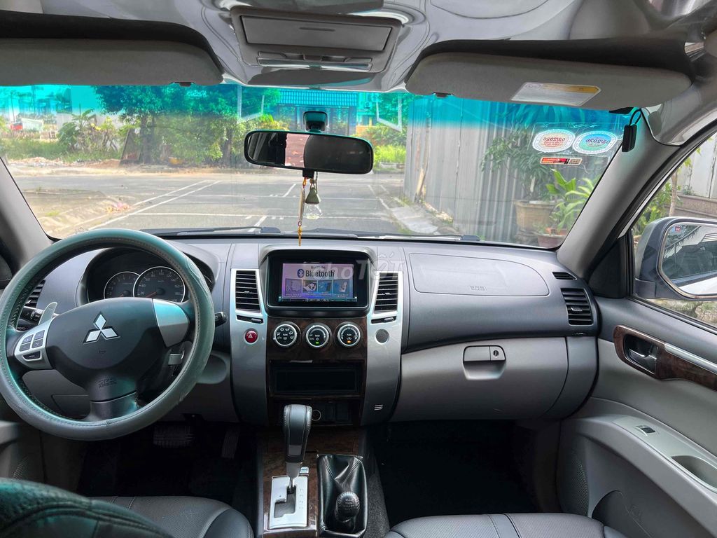 Mitsubishi Pajero Sport 2015 G 4x4 AT xe đẹp. Mua bán Ô tô tại Quận 12 Tp Hồ Chí Minh được đăng bởi Phạm Hoàng hình 9