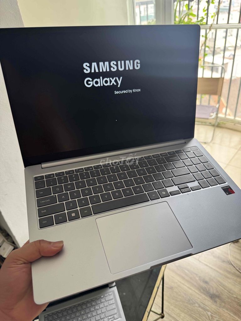 Galaxy Book 4 edge xplus/16/256 zin ngon. Mua bán Laptop tại Quận Đống Đa Hà Nội được đăng bởi Lê Khuyến hình 1
