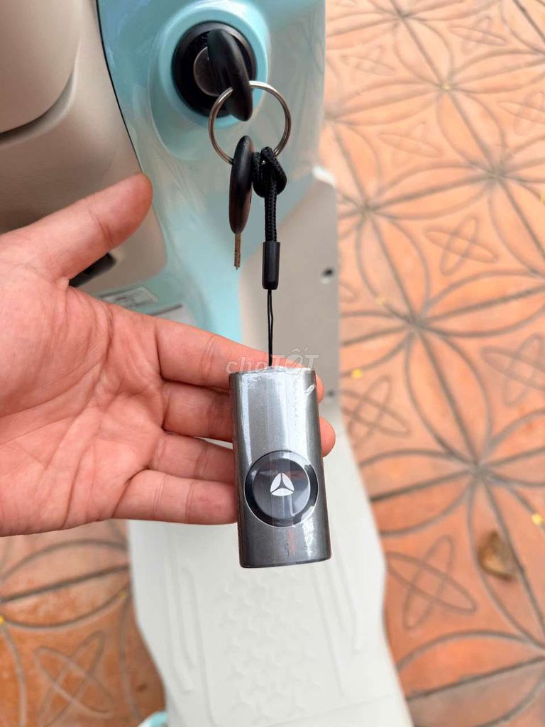 YADEA VEKOO SOOBIN PHIÊN BẢN ĐẶC BIỆT. Mua bán Xe điện tại Quận Ninh Kiều Cần Thơ được đăng bởi Xe Điện Yadea Trần Phú CT hình 4