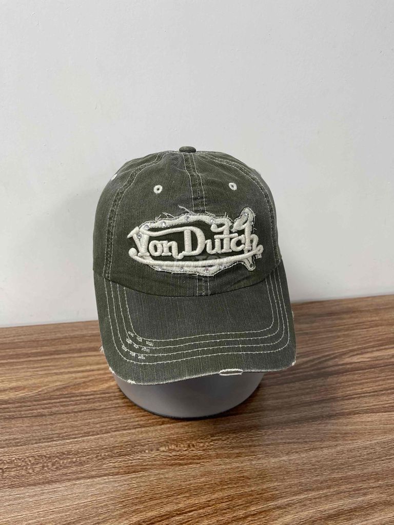 Nón Vondutch size freesize Giá: 280k _____________. Mua bán Quần áo tại Quận Cầu Giấy Hà Nội được đăng bởi Chất Secondhand hình 1