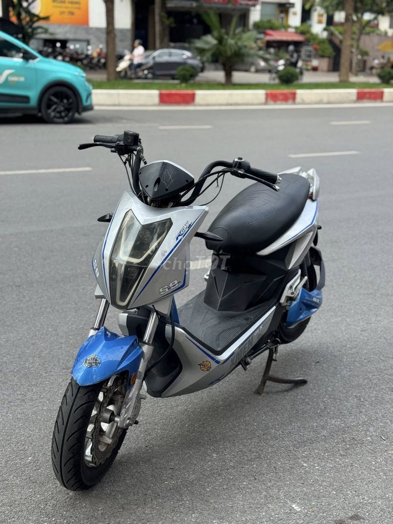 Xả hơn 4 củ. Mua bán Xe điện tại Quận Cầu Giấy Hà Nội được đăng bởi Xe Điện 257 Hoàng Quốc Việt  hình 5