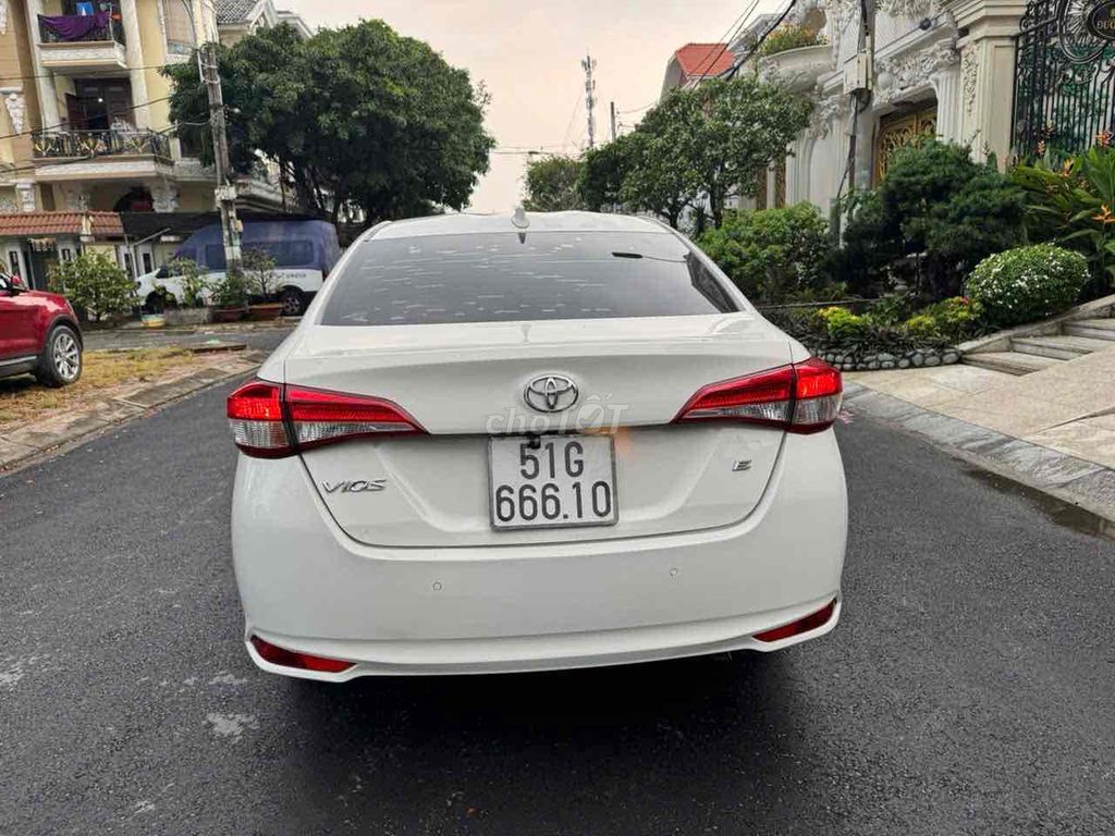 Bán Toyota Vios E 2018 Trắng , số tự động. Mua bán Ô tô tại Quận Bình Tân Tp Hồ Chí Minh được đăng bởi MR Hiền  hình 9