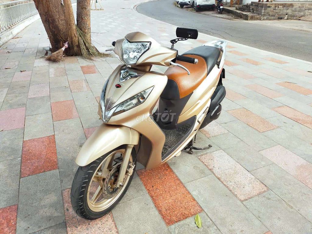 Bán Sh Shark 150i Đời cao hai phanh đĩa Zin Chất. Mua bán Xe máy tại Quận Lê Chân Hải Phòng được đăng bởi Ngà hình 3