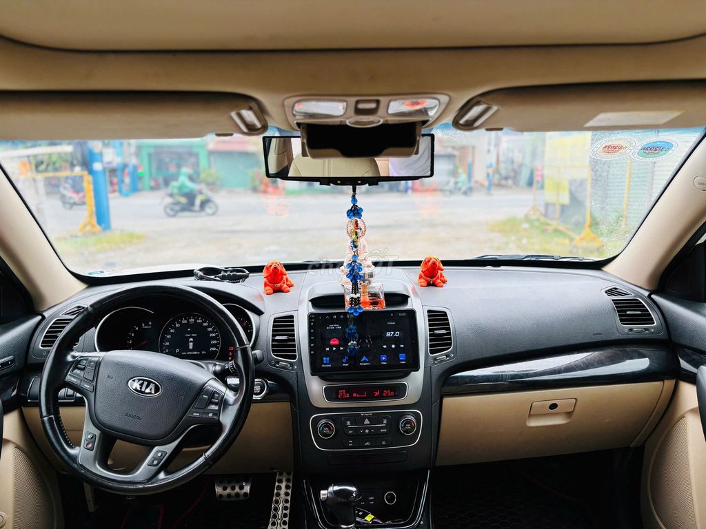 Kia Sorento Dầu 2.2 DATH 2017 (Full) -12v km. Mua bán Ô tô tại Thành phố Dĩ An Bình Dương được đăng bởi Siêu Thị Ô Tô Bình Dương  hình 9
