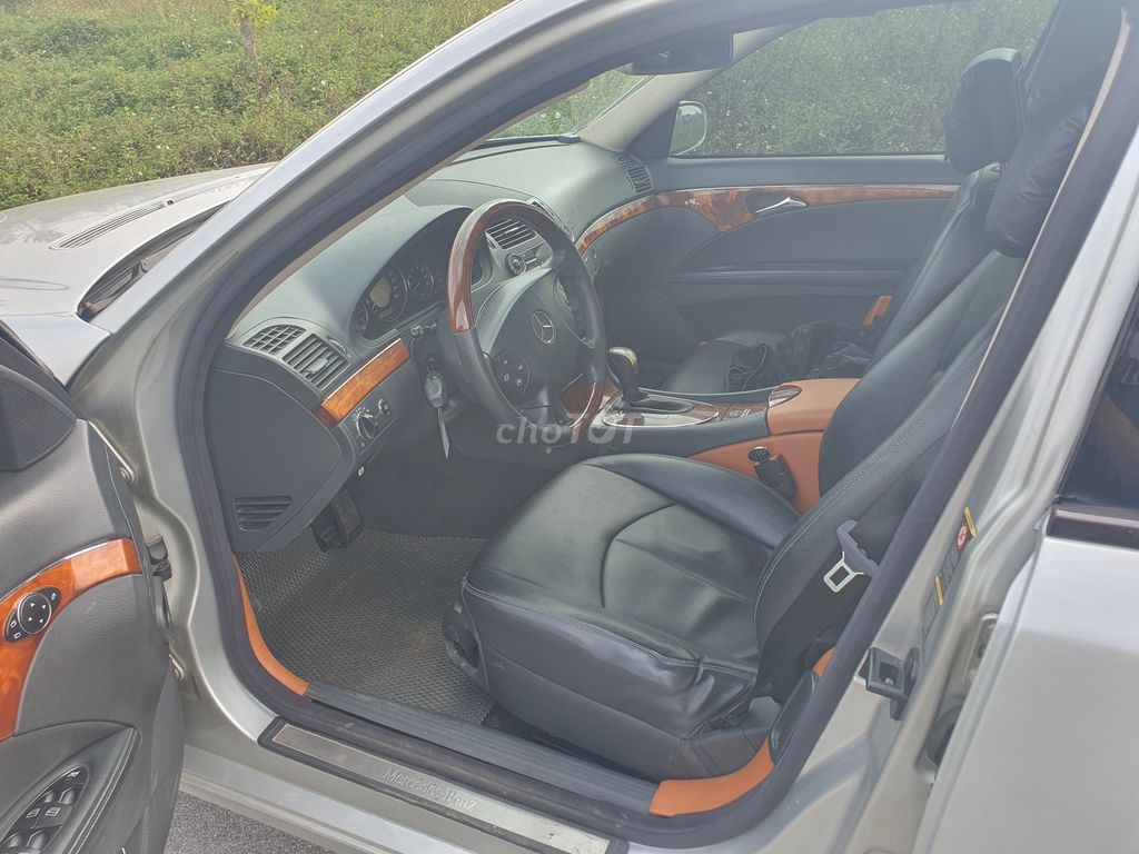 Mercedes Benz E Class 2008 E200 - 20000 km. Mua bán Ô tô tại Thị xã Từ Sơn Bắc Ninh được đăng bởi lập hình 11