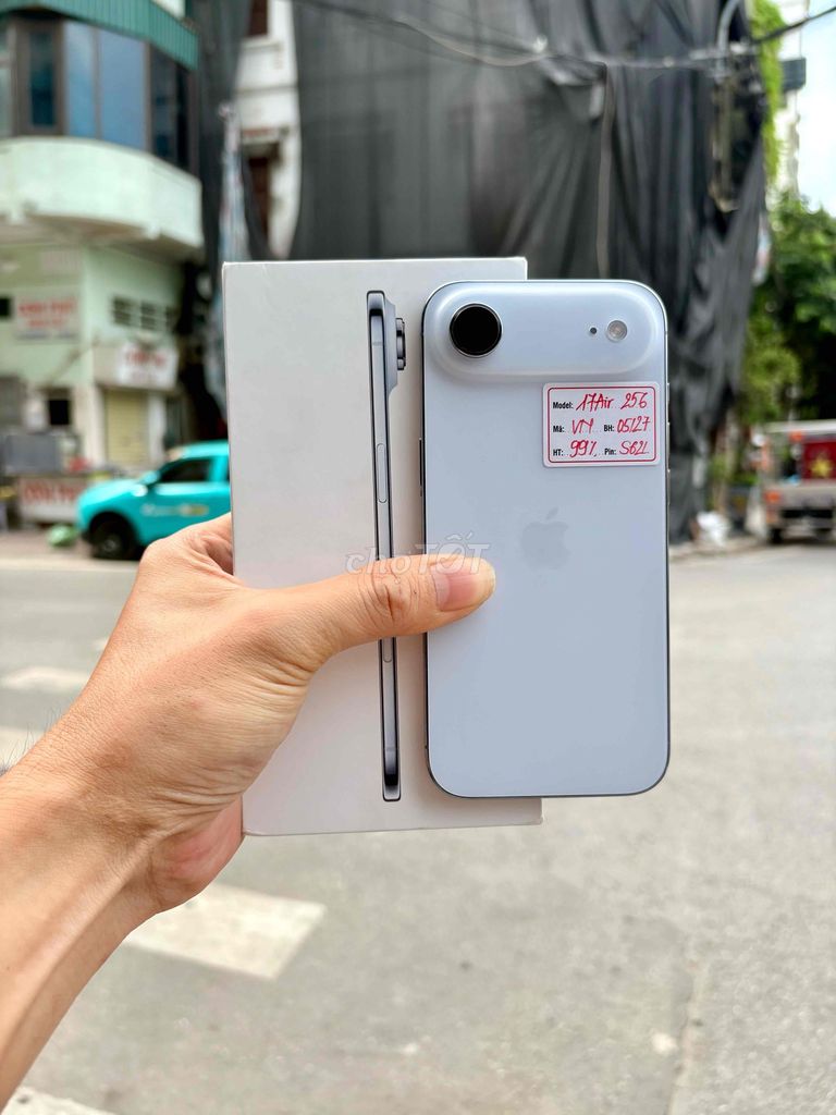 iphone Air 256gb Blue Vn Fullbox bh 5/2027.. Mua bán Điện thoại tại Quận Đống Đa Hà Nội được đăng bởi Quý Hoàng hình 1