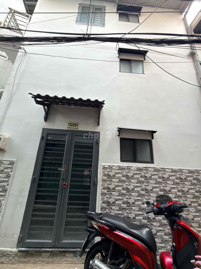 bán nhà 3 lầu 2 pn hẻm xe hơi Ni Sư Huỳnh Liên - 2.88 tỷ