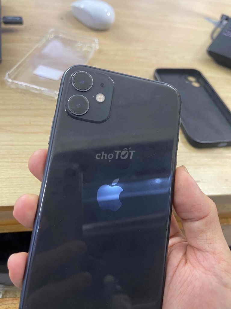Apple iPhone 11 64GB Đen. Mua bán Điện thoại tại Quận Đống Đa Hà Nội được đăng bởi CỬA HÀNG T STORE ĐIỆN THOẠI LAPTOP HÀ NỘI hình 1