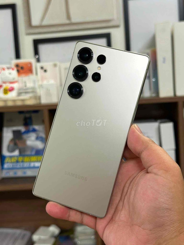 Samsung Galaxy S25 Ultra 12GB 256GB Xám. Mua bán Điện thoại tại Thành phố Biên Hòa Đồng Nai được đăng bởi TRƯƠNG HUY HOÀNG hình 1