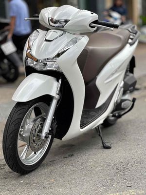 🔴Sh 160i ABS 2023. Mua bán Xe máy tại Thành phố Biên Hòa Đồng Nai được đăng bởi Huỳnh Ý