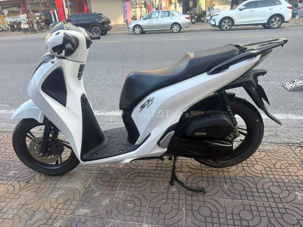 SH 125 phanh abs 2017. Mua bán Xe máy tại Thành phố Móng Cái Quảng Ninh được đăng bởi Việt Thắng hình 1