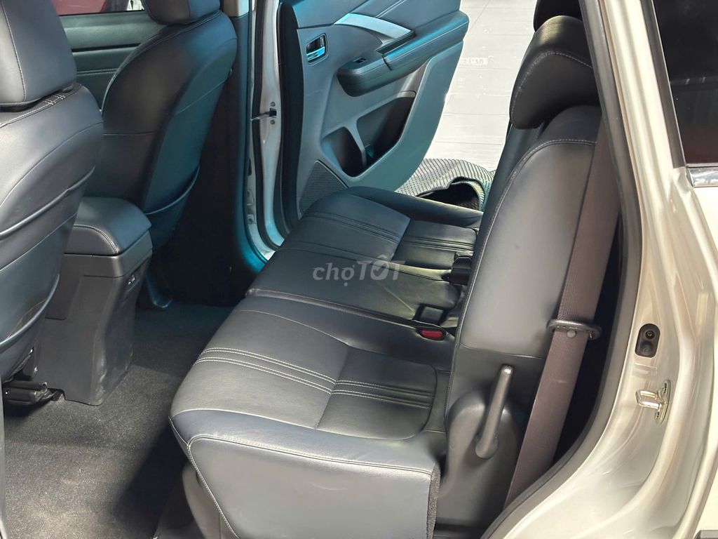 Mitsubishi Xpander Cross 2024  - 45000 km. Mua bán Ô tô tại Huyện Hóc Môn Tp Hồ Chí Minh được đăng bởi Đạt hình 11