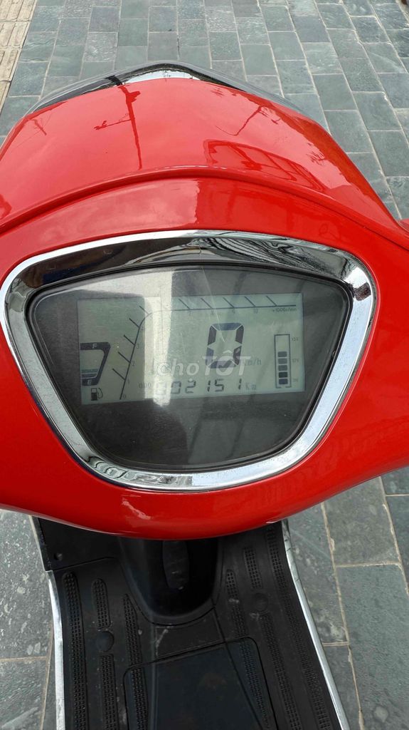 Thanh lý Vecpa 50cc học sinh không cần bằng lái. Mua bán Xe máy tại Quận Bắc Từ Liêm Hà Nội được đăng bởi Hữu Nhuận hình 5