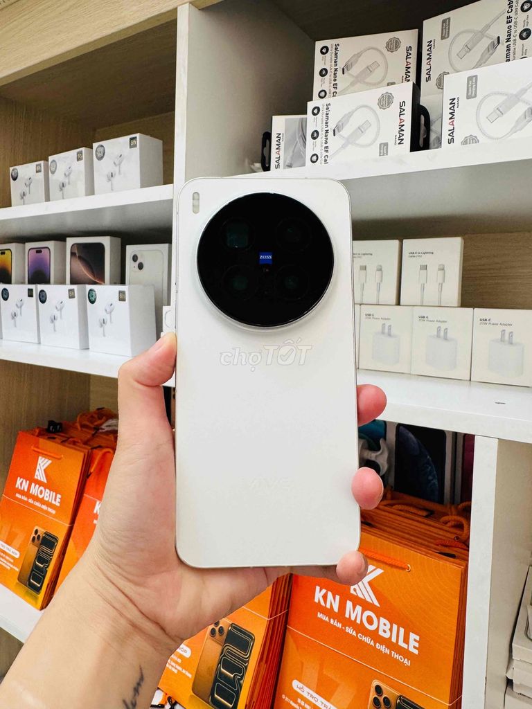 Vivo X300 Pro 256GB Trắng Fullbox đẹp ( hỗ trợ góp. Mua bán Điện thoại tại Thành phố Long Xuyên An Giang được đăng bởi Ngân KNmobile An Giang  hình 1