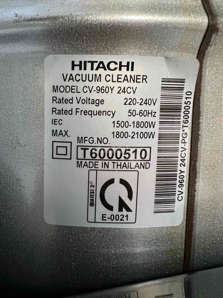 Máy hút bụi khô ướt Hitachi 2100W model CV-960Y
