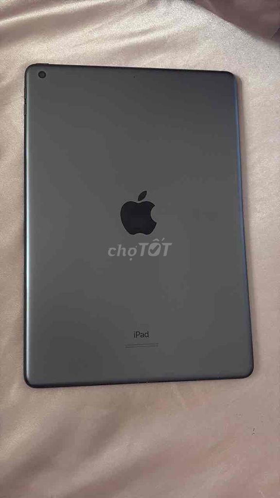 Apple iPad Gen 7 32GB Xám Đã sử dụng. Mua bán Máy tính bảng tại Quận Bình Thạnh Tp Hồ Chí Minh được đăng bởi sophie galfusz hình 1