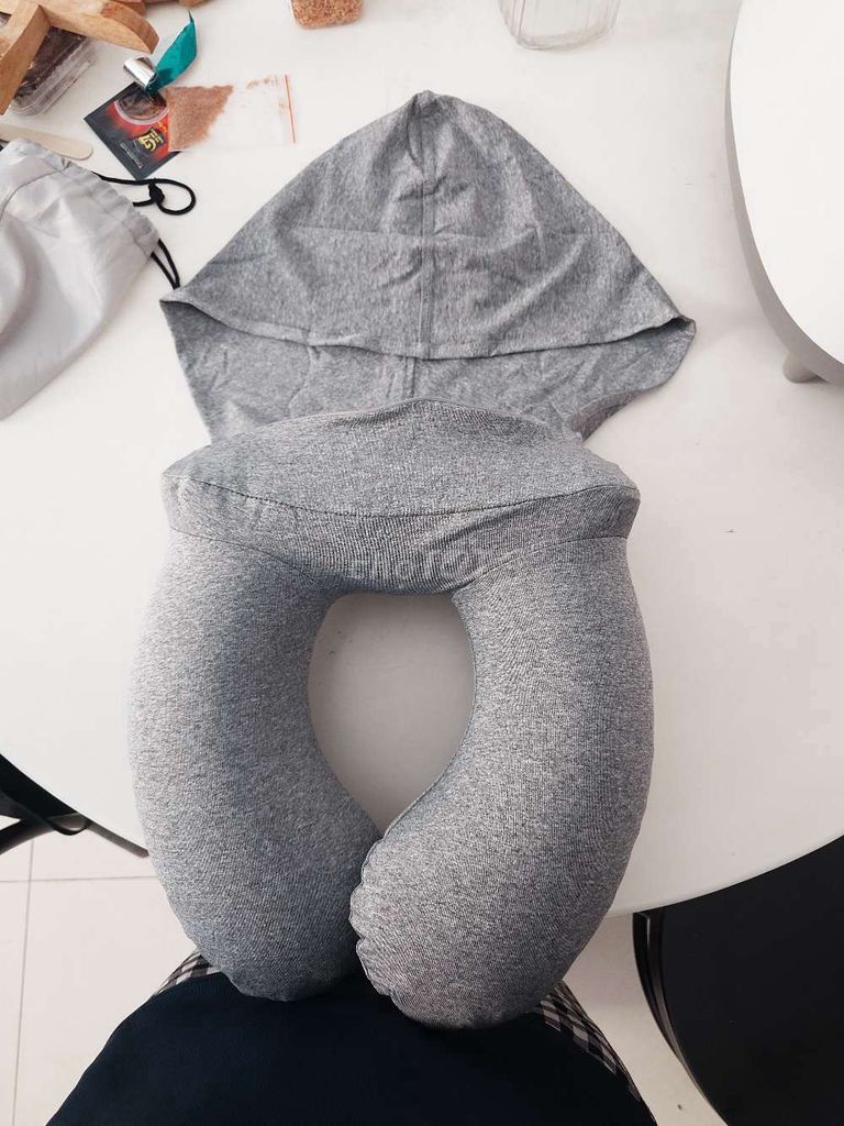 Gối chữ U bơm hơi gấp gọn, đi tàu xe, máy bay. Mua bán Giường, chăn ga gối nệm tại Quận Tân Phú Tp Hồ Chí Minh được đăng bởi Nguyễn Lý hình 1