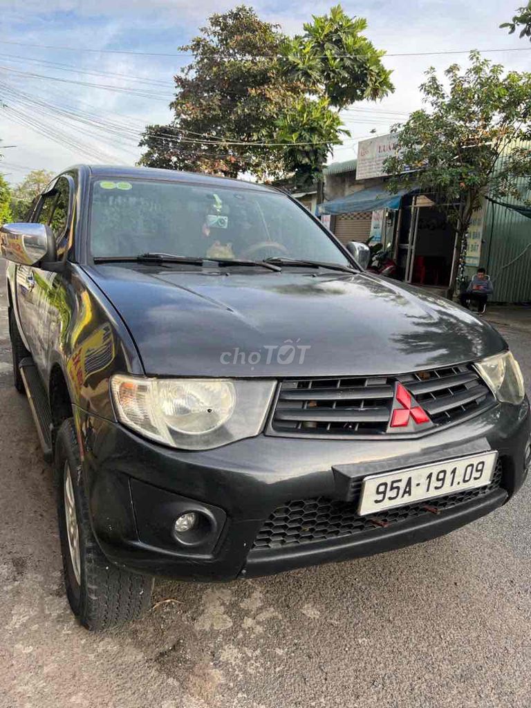 Mitsubishi Triton 230tr 2 cầu. Mua bán Ô tô tại Quận Cái Răng Cần Thơ được đăng bởi Susu hình 4