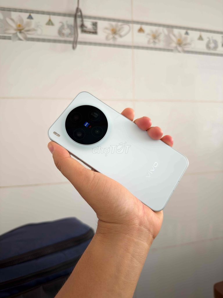 Vivo X300 256GB 12GB/256GB (Minh ThiệnMobile). Mua bán Điện thoại tại Thành phố Cà Mau Cà Mau được đăng bởi Minh ThiệnMobile Tân Thành hình 1