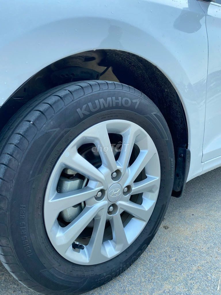 Bán xe accent 2023. Mua bán Ô tô tại Thành phố Vinh Nghệ An được đăng bởi Ngo Huong Kieu hình 4