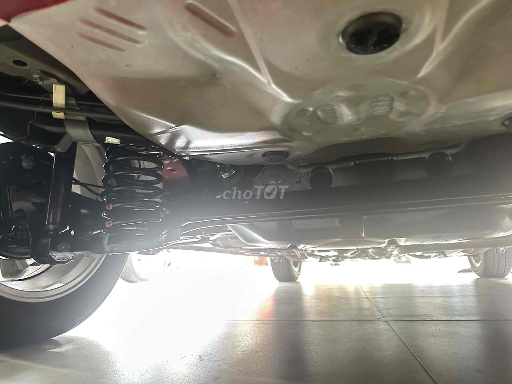 Toyota Yaris 2010 1.3 AT - 81200 km. Mua bán Ô tô tại Thành phố Thủ Đức Tp Hồ Chí Minh được đăng bởi nguyễn tấn bằng hình 11