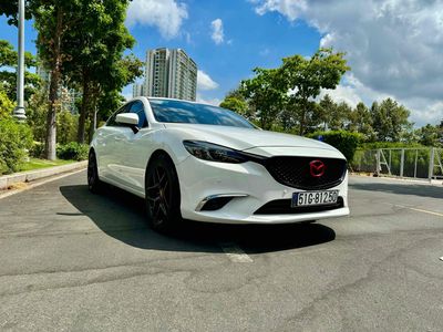 Mazda 6 2.0 Prenium Đký T10/2018 màu trắng cực mới