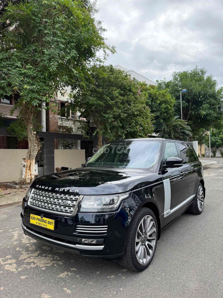 Range Rover Autobiography 2015 Черный Бензин
