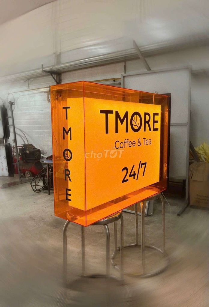 Bảng hiệu quảng cáo HONG HUNG PHAT. Dịch vụ tại Quận Liên Chiểu Đà Nẵng được đăng bởi MỸ THUẬT NỘI NGOẠI THẤT hình 1