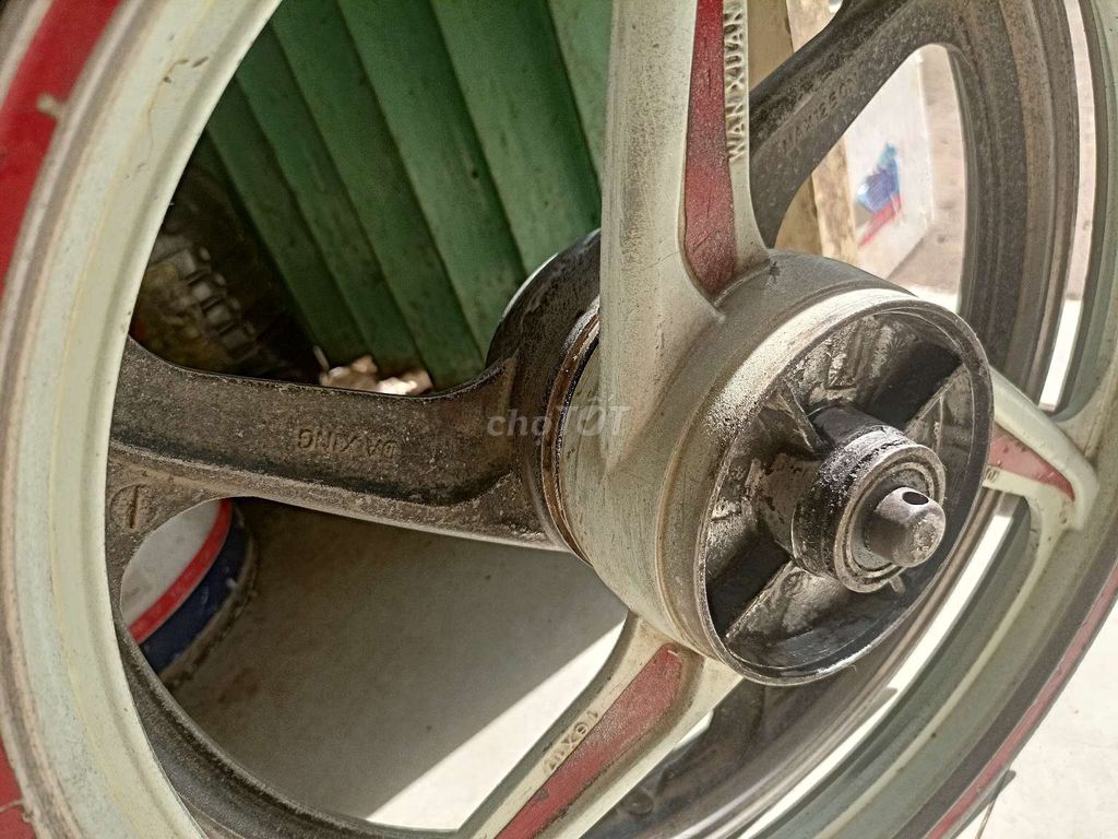 Cặp bánh mâm 3 đao như hình. Mua bán Phụ tùng xe tại Quận Tân Phú Tp Hồ Chí Minh được đăng bởi Anh Vĩ hình 2