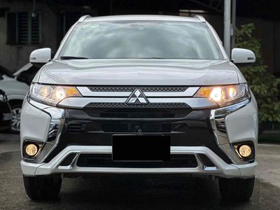 mitsubishi outlander 2.0CVT 2022 odo 15.000km. Mua bán Ô tô tại Thành phố Thủ Đức Tp Hồ Chí Minh được đăng bởi Ô TÔ SÀI GÒN