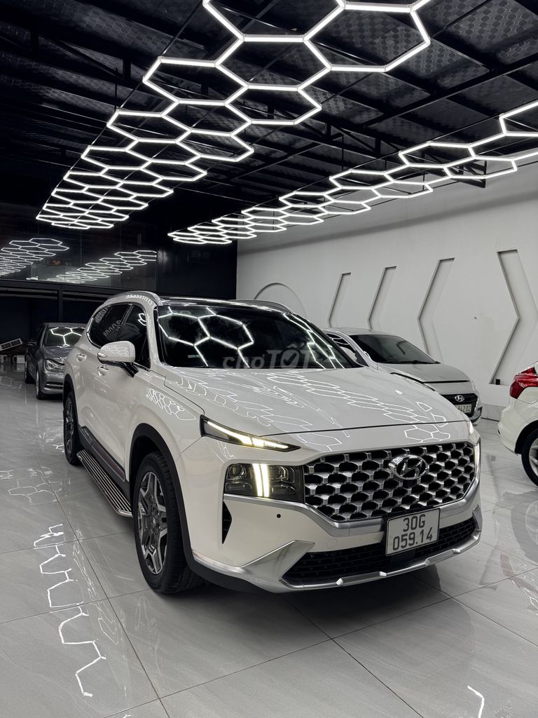 HYUNDAI SANTAFE ДИЗЕЛЬ ВЫСШИЙ КЛАСС 2022