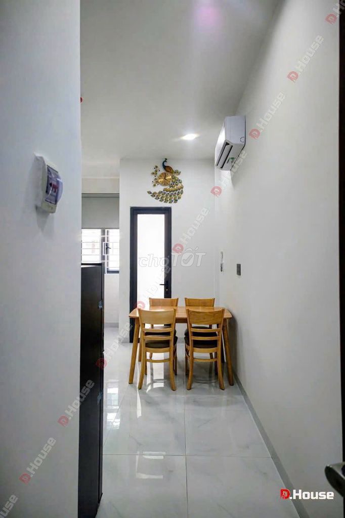 Furnished apartment on Nguyễn Lộ Trạch near the centre — photo 2