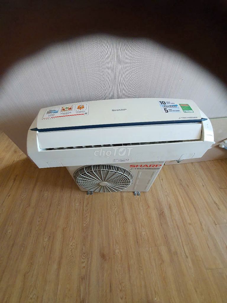 Thanh lý máy lạnh Sharp 1hp inverter định cư mỹ